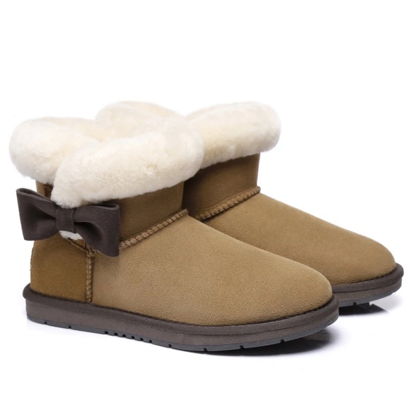 UGG Shoes - Ugg Mini Side Bow Short Brown Booties Size 6